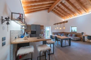 Zona giorno cucina soggiorno chalet Grifone Maso Vecchio